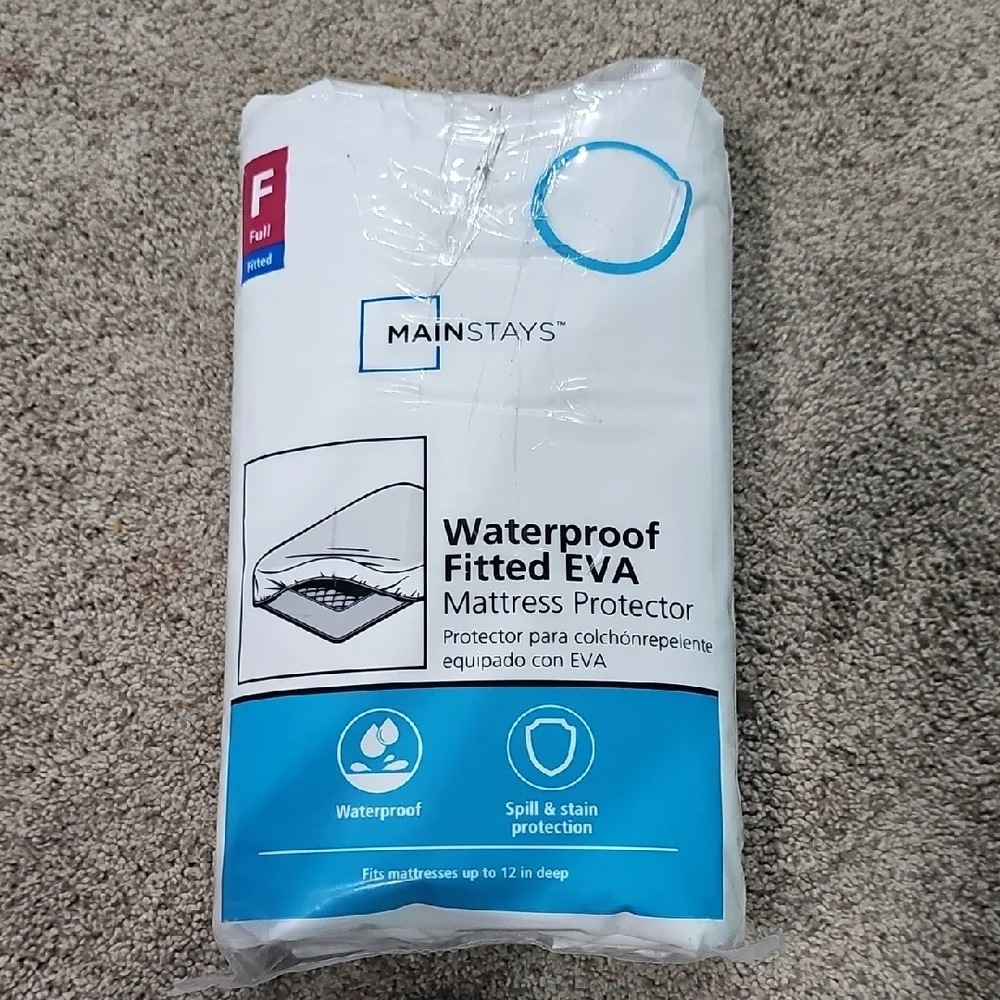 Mainstays Waterproof Fitted EVA Mattress Protector - White